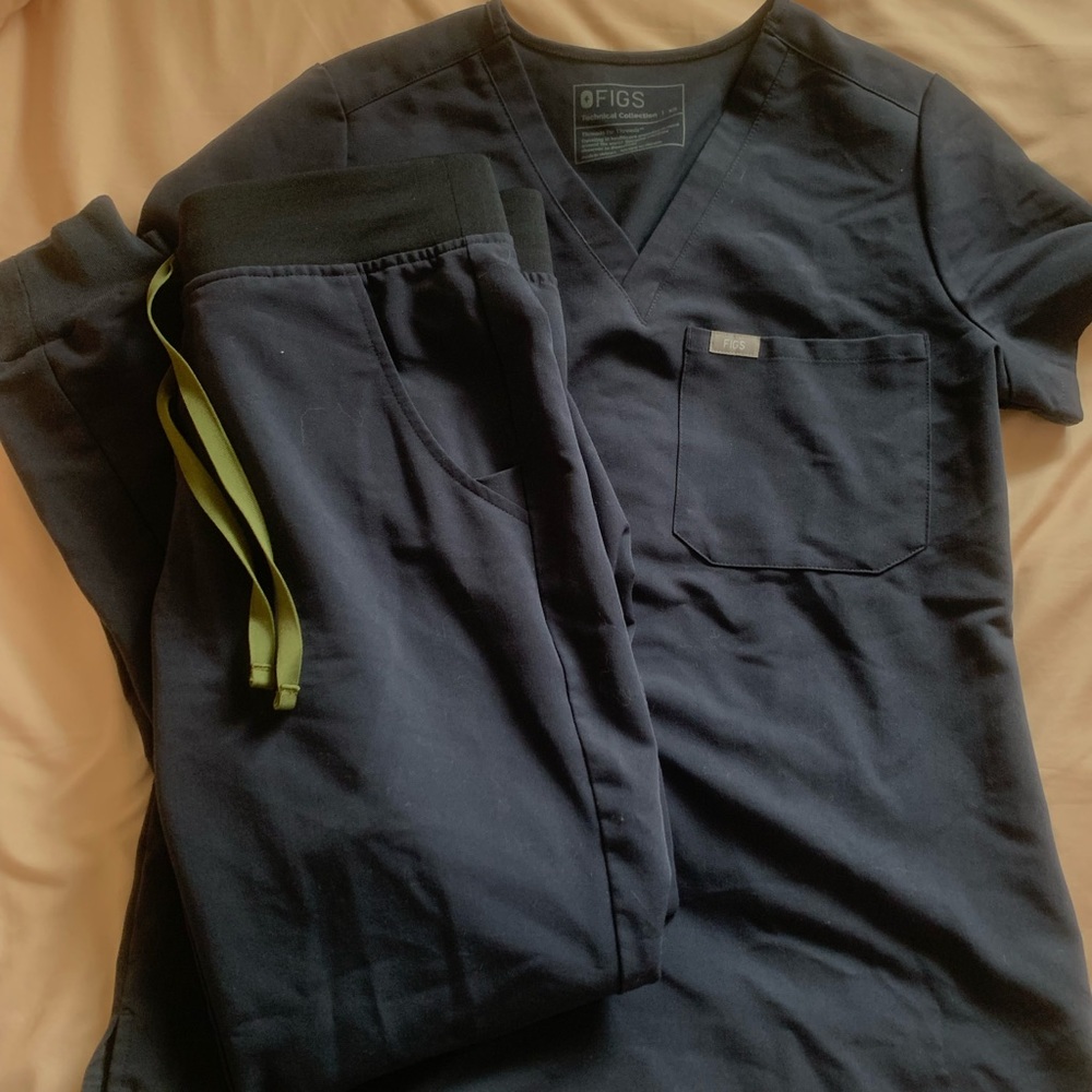 FIGS JOGGER SET in dark blue